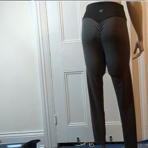 3/$14 NEW Shoactive Leggings Black & Grey Large Tik Toc, NWOT